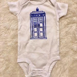 Carter's One Pieces - Hand Screen Printed Tardis Doctor Who Onesie Carter's One Pieces - Hand Screen Printed Tardis Doctor Who Onesie